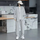 罗鸣老人[高档轻奢]2026春季新款休闲运动套装 男士高级感时尚轻奢两件套 浅灰色两件套（外套+裤子） XL (建议140-160斤）