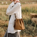 裘真植鞣羊皮云舒小桶包休闲百搭单肩斜挎抽绳水桶包通勤春夏小包女 大象灰-羊皮