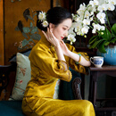 一城风絮晚星入梦丨原创设计丨真丝香云纱复古绣花镂空倒大袖中式金色旗袍 金色真丝香云纱绣花旗袍 S