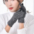 加加林 苏子触屏手套男女冬季针织毛线加绒保暖 学生骑行五指户外防滑手套 女士黑白