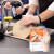 Medicom麦迪康 一次性手套PVC食品级实验美容烘焙餐饮厨房薄膜透明小龙虾 食品级PVC 100只/盒 1109D 大码