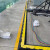 线槽减速带橡胶PVC电线电缆保护槽室内户外舞台地面过线桥盖线板 大五线槽(槽径30*35mm)
