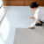适用地板贴自粘地面耐磨地板革水泥地直接铺地贴仿瓷砖光滑亮面自 米白色