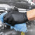 爱马斯（AMMEX）一次性丁腈手套 加厚耐用 实验室清洁检查工作防护厨房劳保 100只/盒黑色GPNBC44100中码