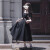 诗威琪2023夏季新款法式经典黑色方领复古连衣裙女设计感褶皱拼接收腰 黑色 S【80-95】