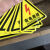 警示贴三角形安全标识牌当心触电贴纸警示牌标识牌 高压危险 2x2cm