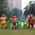 户外卡通动物分类垃圾桶雕塑景区幼儿园公园玻璃钢果皮箱装饰摆件 20594 松鼠向左垃圾桶中号
