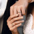 DR结婚对戒 LOVE LINE系列 简奢款情侣订婚钻石戒指女J10266/J10267 【精美礼盒】男女对戒 分色18K