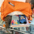 橙猫猫斜挎包女大容量日系休闲背包潮牌学生上课单肩包轻便百搭邮差包 米白色