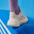 阿迪达斯 （adidas）OZELIA经典复古运动老爹鞋男女三叶草IE9530 浅棕色/深棕色 35.5 215mm