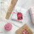 麻绳打包出卡材料小礼物打包绳装饰绳生日礼物包装雪梨纸搭配 粉色雪梨纸x10张+1卷红白