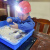 儿童矿工帽带灯的安全帽LED充电灯红黄蓝粉幼儿园小孩建筑演出帽 大号带灯_蓝帽+充电器（大人戴