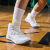 准者NBA6高帮男鞋防水学生篮球鞋耐磨防滑减震战靴青少年运动 白金 41