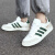 阿迪达斯 （adidas）男鞋板鞋男 2024夏季新款运动鞋经典时尚低帮透气小白鞋休闲鞋子 FW6688/皮面/白绿 40.5