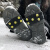 安赛瑞 冰爪 雪地防滑鞋套 便携硅胶耐磨徒步登山鞋钉 5齿钢钉款 3G00192