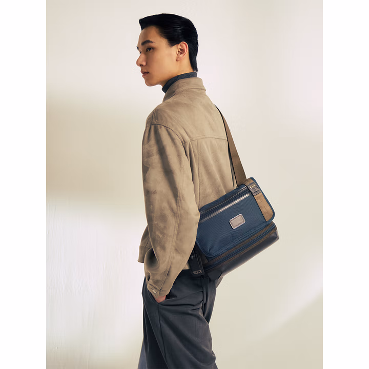 TUMI 途明 DFO FREMONT系列 Glenview  男式斜挎包 02223371NVYO Plus会员折后￥1300