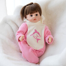仿真婴儿洋娃娃会说话唱歌的智能软胶陪睡眠公仔玩偶大号感应可爱布娃娃儿童女孩公主玩具礼物 277鲨鱼款粉色 礼盒+小鹿+感应款普通版+换装衣服