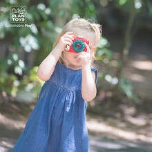 PlanToys儿童仿真照相机女孩男孩3岁宝宝过家家模仿拍照玩具5633多棱镜花色万花筒