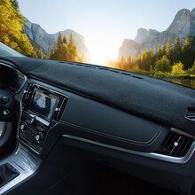 避光垫 汽车前台垫防晒仪表台垫子 硅胶防滑款黑边 丰田新卡罗拉(14-18款)