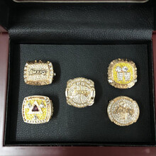 湖人总冠军纪念NBA戒指2020勇士猛龙骑士詹姆斯科比退役球迷礼物 湖人5年戒指 木盒装