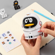 腾讯QQfamily文具系列齐心QQ太空鹅电动削笔机 QQ太空鹅电动削笔机