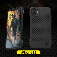 MGC手游神魔吃鸡神器和平精英开镜辅助器四指操作使命的召唤外设对战游戏装备适用苹果设备手机壳加钢化膜 黑色 iPhone 11