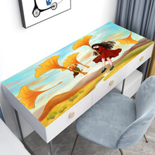 艾维乐 皮质硅胶Q弹书桌垫防水防油免洗pvc皮革书桌垫宿舍学生写字台电脑桌桌垫键盘垫 秋风精灵 60*120cm