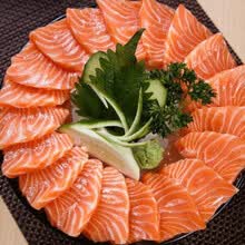 顺丰速运 三文鱼(中段)刺身新鲜切割三文鱼生鱼片即食生吃日料生鱼片 5份(去皮边角430克/斤)