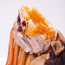 【活蟹】大闸蟹鲜活螃蟹活体特大现货礼盒海鲜水产蟹类 惟纳德 (全母3.3-2.8两)8只