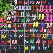 芭比娃娃鞋子套装包衣服配饰婚纱裙儿童玩具公主洋娃娃女孩水晶鞋 30双不同款鞋子+饰品3个