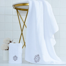 洁丽雅（Grace）新疆棉五星级酒店纯棉毛浴巾组合装全棉大号柔软吸水男女通用两件套 浴巾*1+毛巾*1 白色