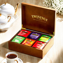 超市	
英国川宁（TWININGS） 英伦茶韵木质 茶叶礼盒180g（大吉岭、锡兰、早餐红茶、茉莉花茶、花草茶5口味）