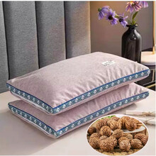 枕头颈椎山核桃桃核颈椎枕头劲椎病专用枕颈椎枕芯护颈椎野生山核桃枕头梦卡琳 粉嫩 单只装：55*30cm