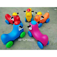 幼儿园摇马木马跷跷板咪咪狗摩托车儿童四轮滑滑车塑料童车滑行车 红狗