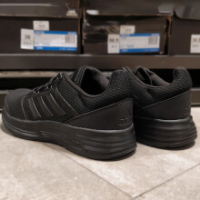 阿迪达斯（adidas）男鞋夏季新款运动鞋时尚透气缓震休闲鞋跑步鞋 FY6718黑武士 41