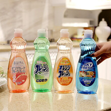 日本进口果蔬餐具清洗剂温和不伤手洗洁精果蔬餐具碗盘去污清洁洗涤灵洗涤剂 一瓶（气味随机）