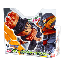 万代BANDAI 假面骑士DX圣刃 DX圣刃圣剑驱动器 火龙书勇气之龙腰带 飞猎鹰加特林枪