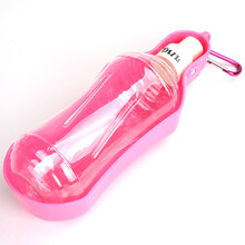 狗狗水壶外出宠物饮水器挂式泰迪狗饮水机猫喝水器便携喂水瓶 粉色500ml