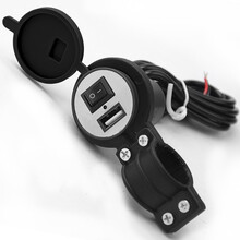 摩托车usb手机充电器五羊本田铃木豪爵钱江弯梁鬼火雅马哈防水车载充电器装备改装配件 黑色一只