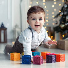比乐B.Toys 玩具安抚男女宝宝婴儿洗澡玩具发声软积木环保ABS软胶早教6个月+捏捏乐数字