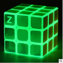 三阶魔方儿童比赛创意玩具 夜光绿