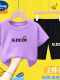 紫色上衣黄鸭小标+黑色短裤