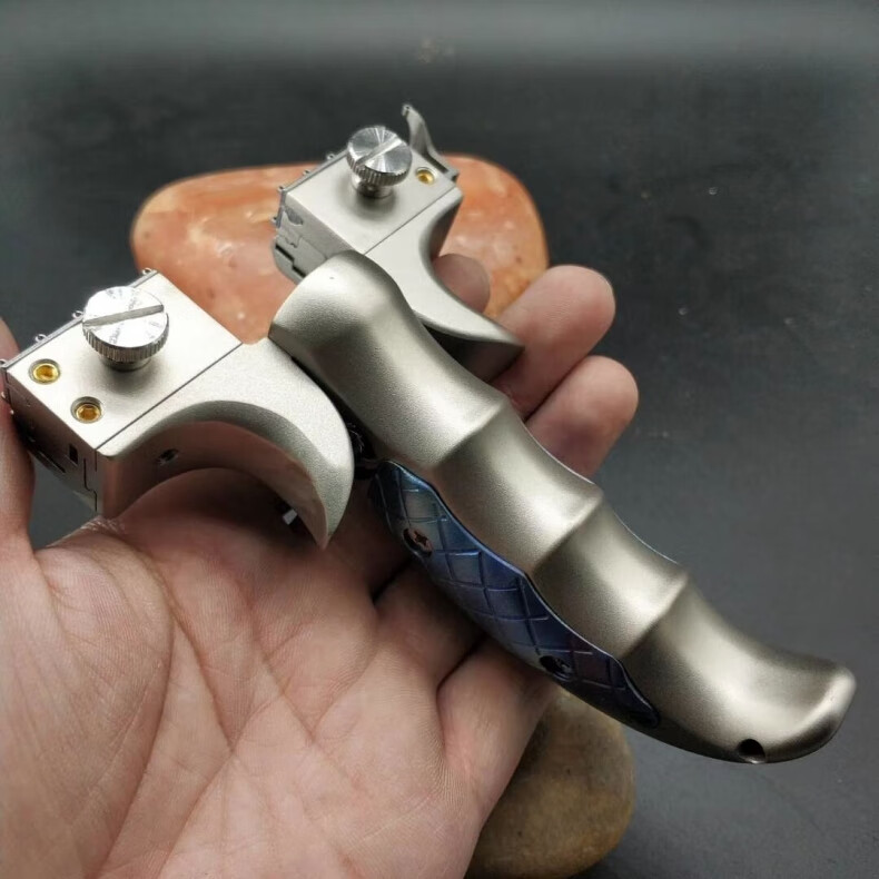 全钛合金免绑快压弹弓高端户外竞技弹弓tc21钛合金反曲弹工 钛合金屠